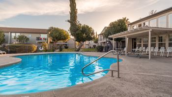Somerpointe Community Pool with relaxation area around